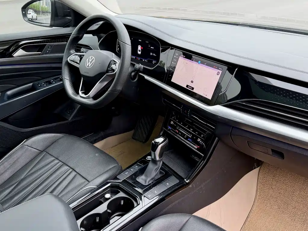 Volkswagen Passat 2023 — фото 12