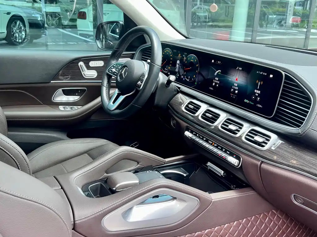 Mercedes-Benz GLE 2023 — фото 9
