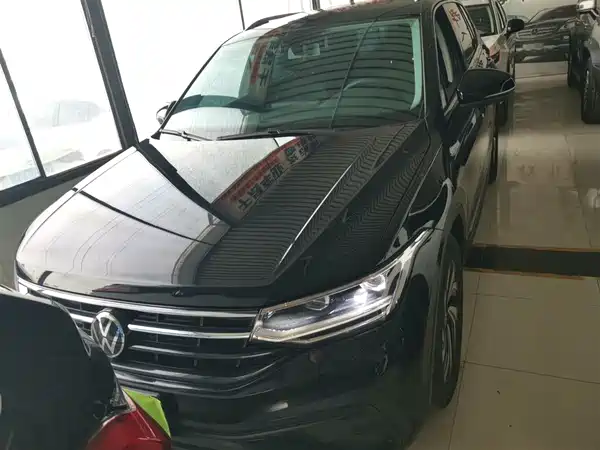 Volkswagen Tiguan L 2025