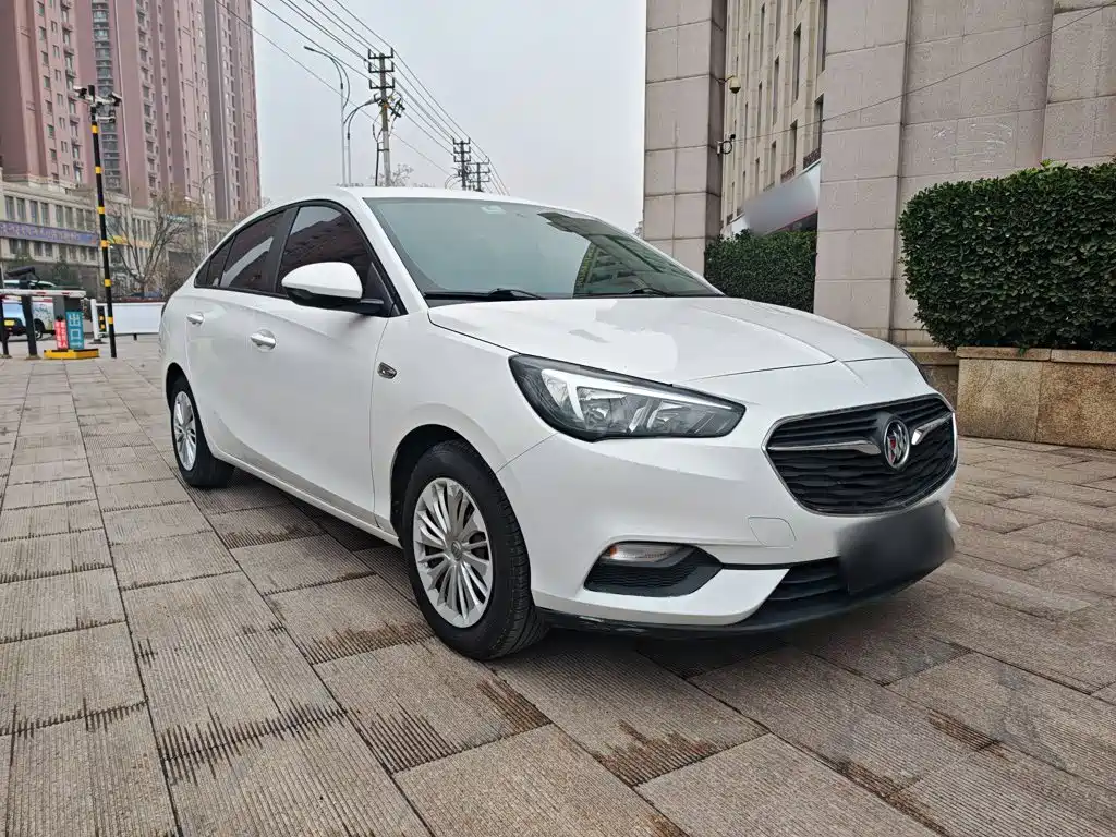 Buick Excelle 2019 — фото 15