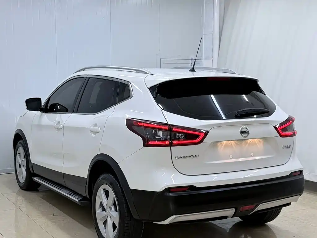 Nissan Qashqai 2022 — фото 6