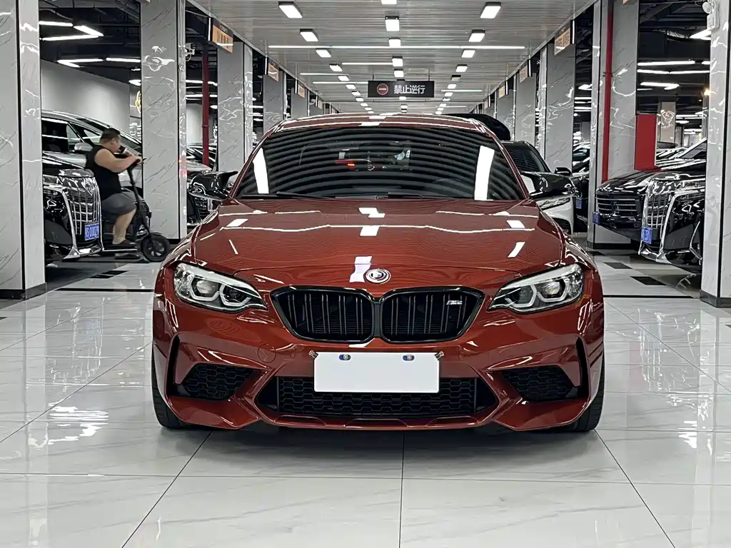 BMW M2 2019