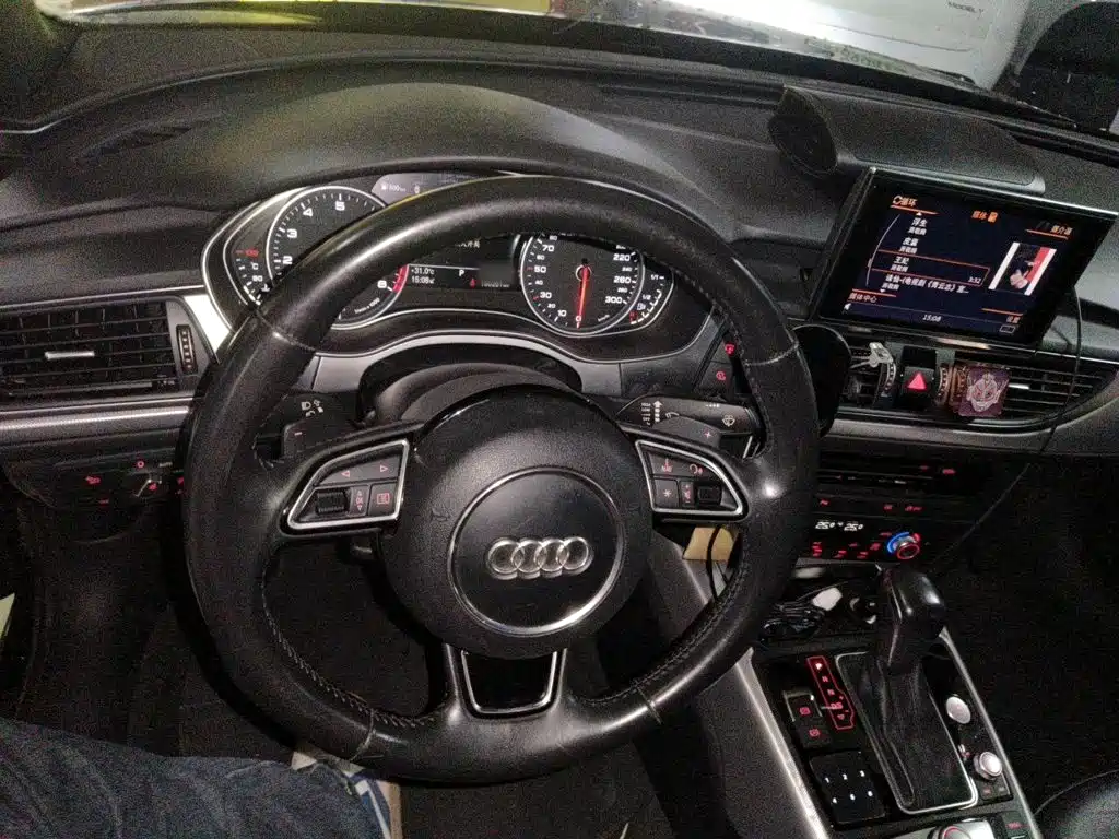Audi A6L 2018 — фото 11