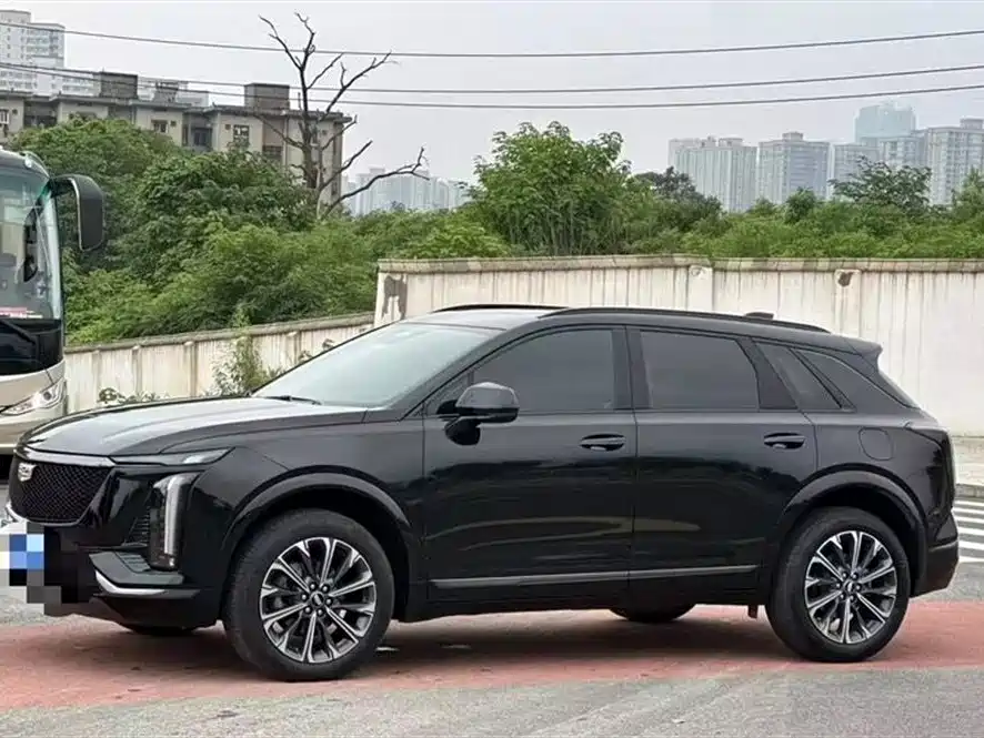 Cadillac XT5 2024 — фото 3