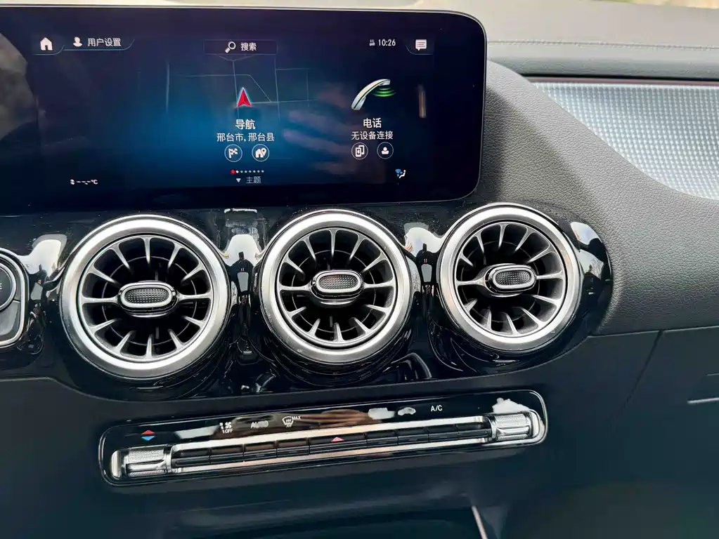 Mercedes-Benz GLA 2021 — фото 9