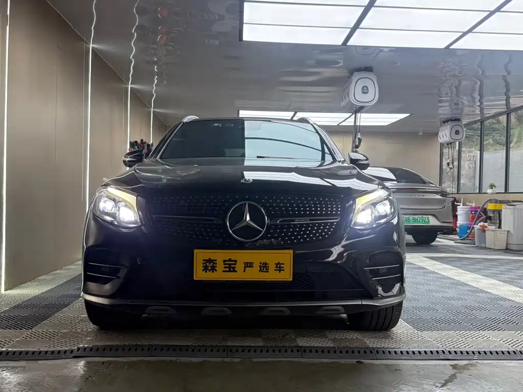 Mercedes-Benz GLC AMG 2018 — фото 2