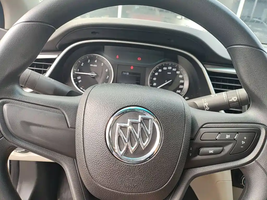 Buick Excelle 2016
