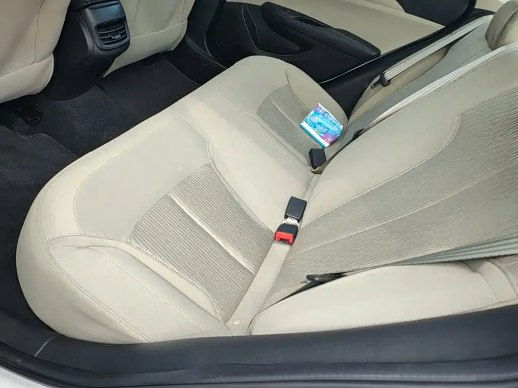Buick Excelle 2016 — фото 13