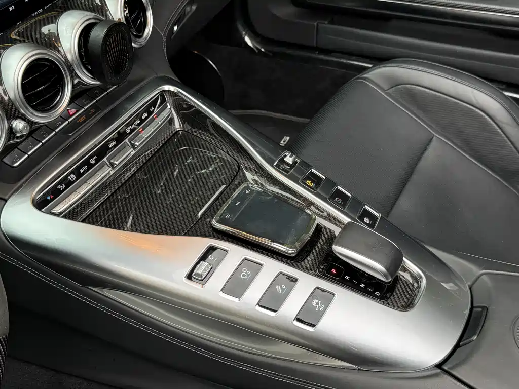 Mercedes-Benz AMG GT 2020 — фото 10