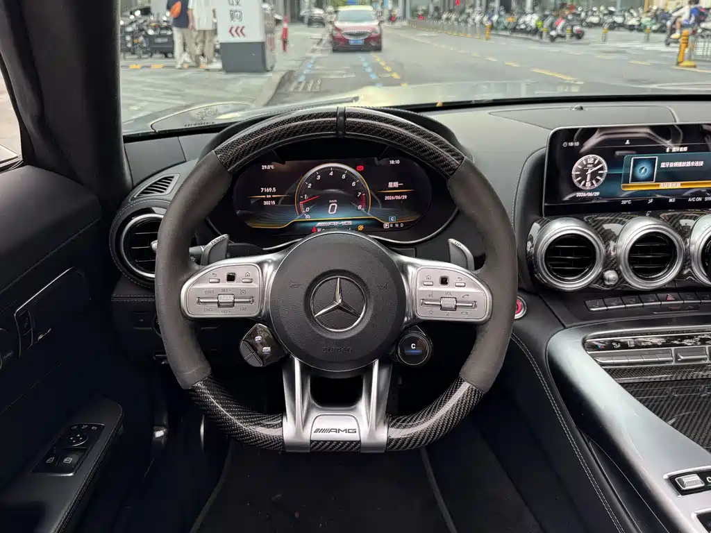 Mercedes-Benz AMG GT 2020 — фото 11