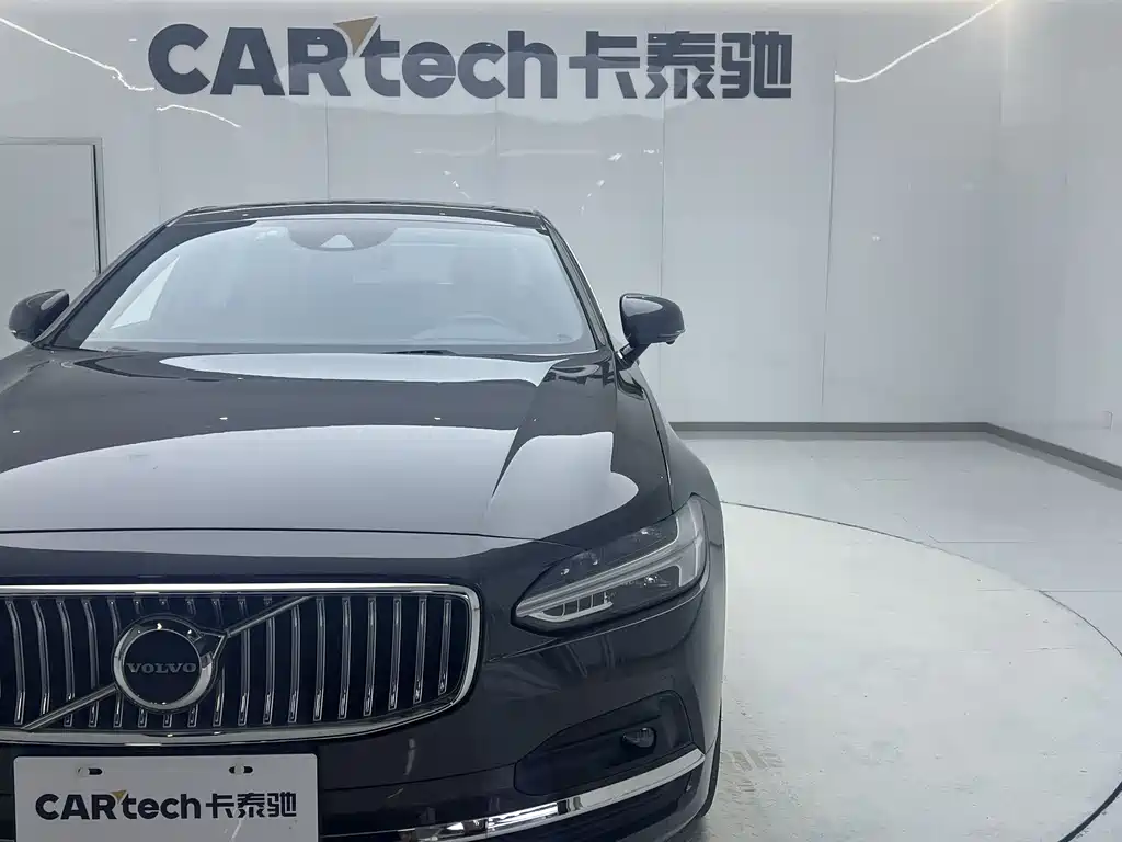 Volvo S90 2021 — фото 25