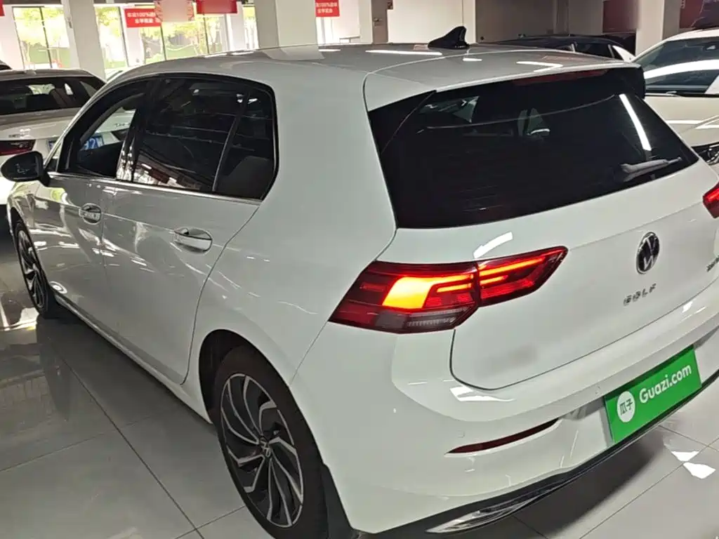 Volkswagen Golf 2022