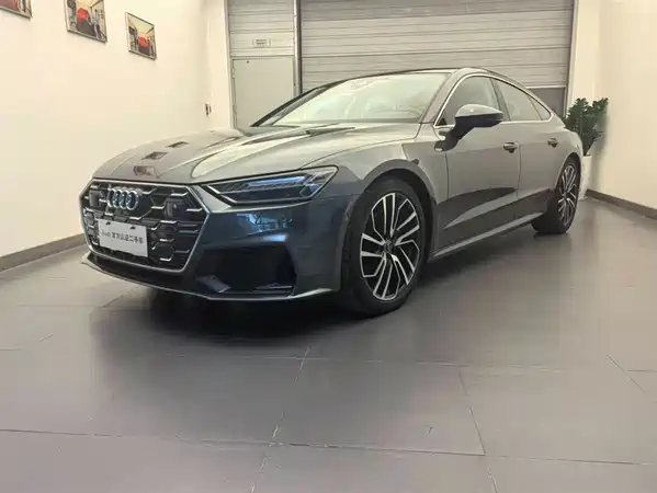 Audi A7 2025