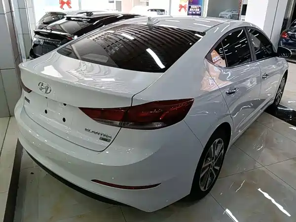 Hyundai Celesta 2016
