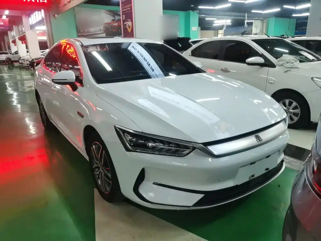 BYD Qin PLUS 2022 — фото 4