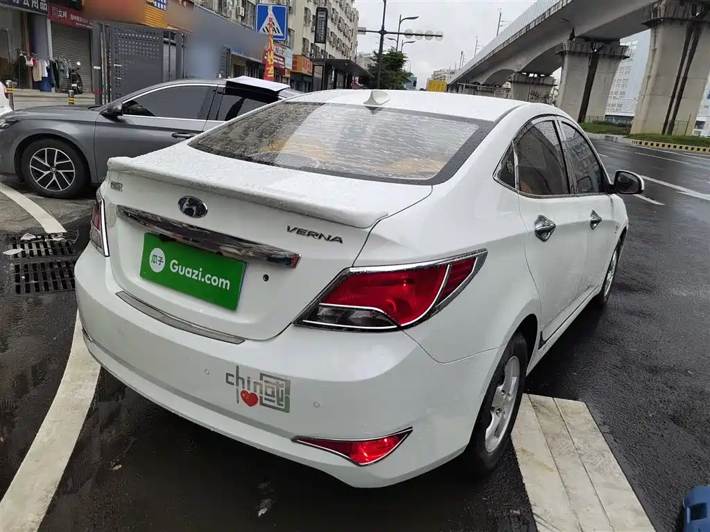 Hyundai Verna 2016 — фото 7