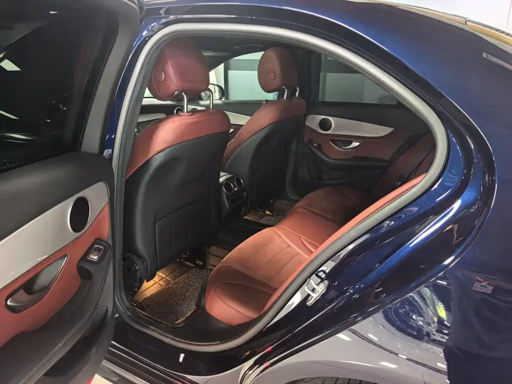 Mercedes-Benz C-Class 2020 — фото 10