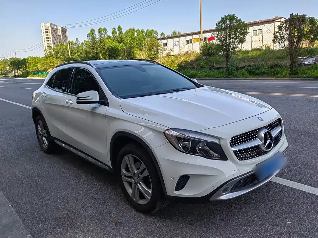 Mercedes-Benz GLA 2016 — фото 13
