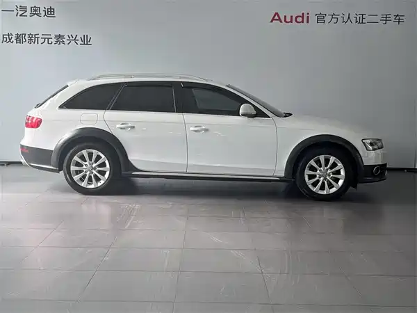 Audi A4 2014