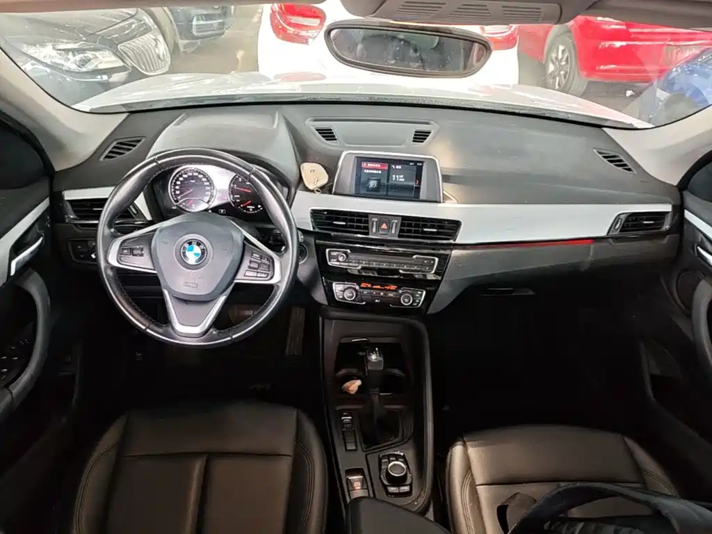 BMW X1 2018 — фото 10