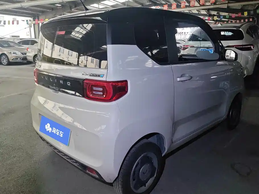 Wuling MINIEV 2023