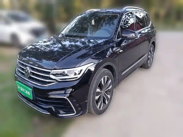 Volkswagen Tiguan L 2022