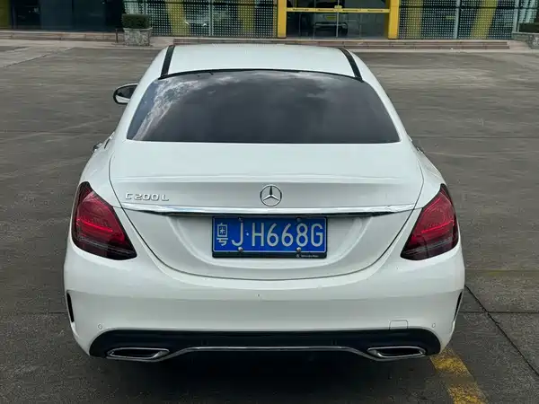 Mercedes-Benz C-Class 2020