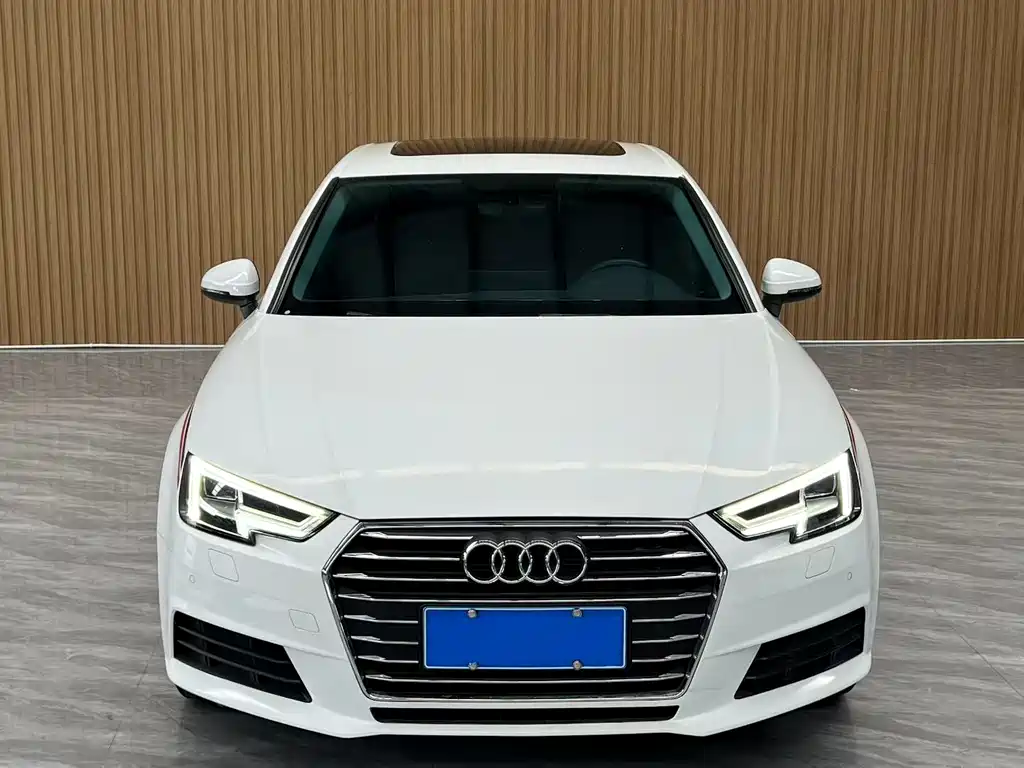 Audi A4L 2017 — фото 2