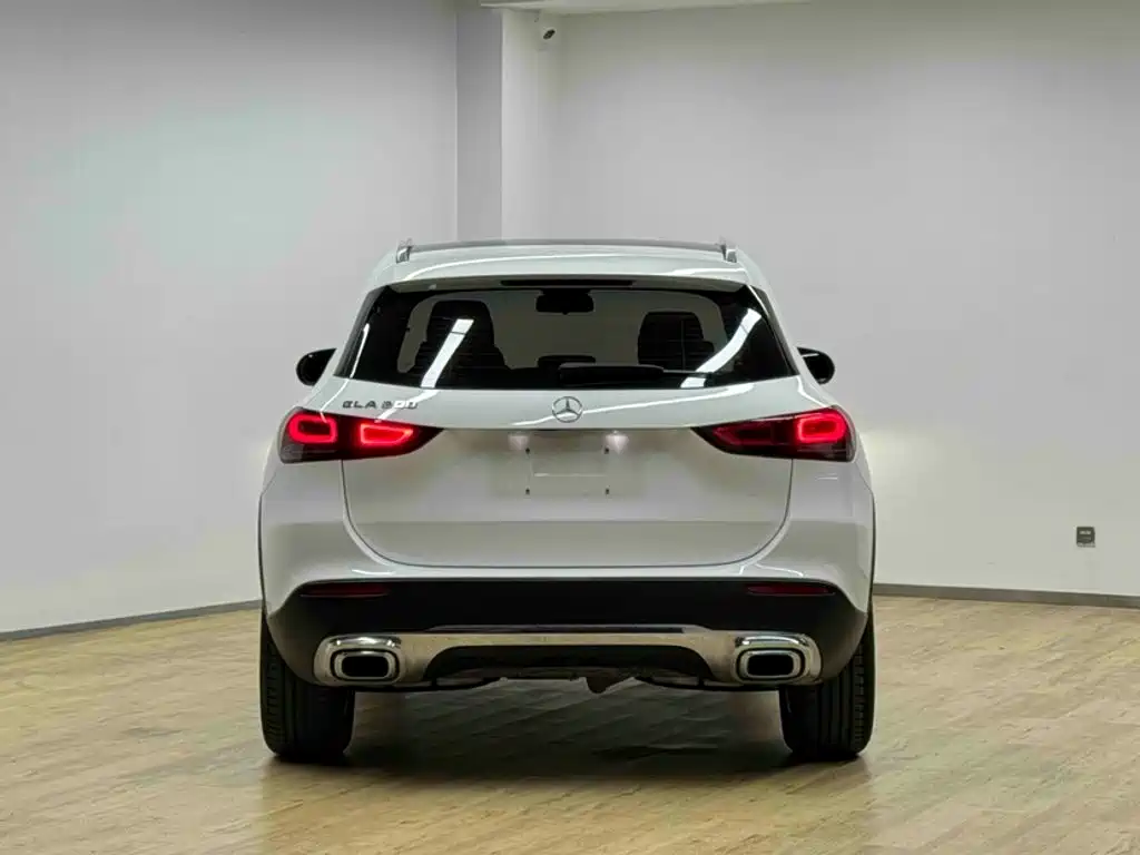 Mercedes-Benz GLA 2022 — фото 12