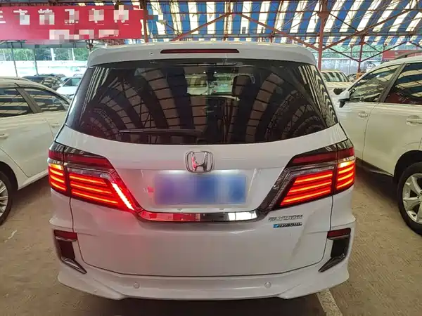 Honda Elysion 2021