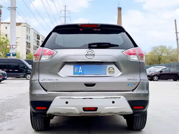 Nissan X-Trail 2014