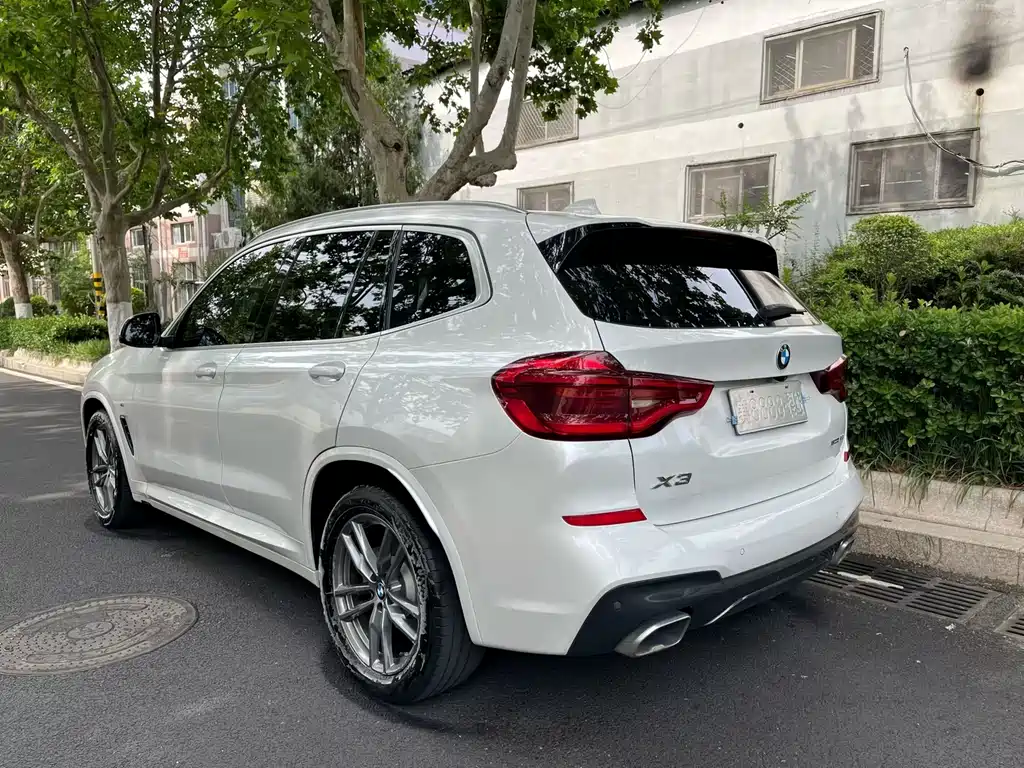 BMW X3 2021 — фото 8