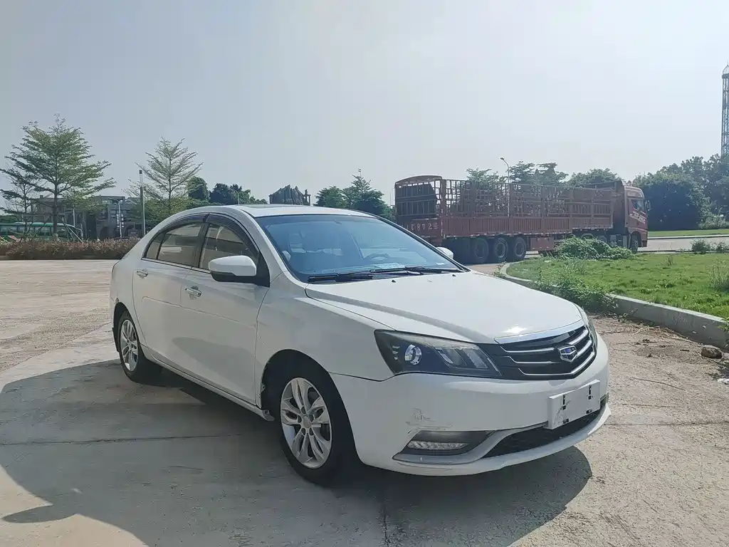 Geely Emgrand 2014