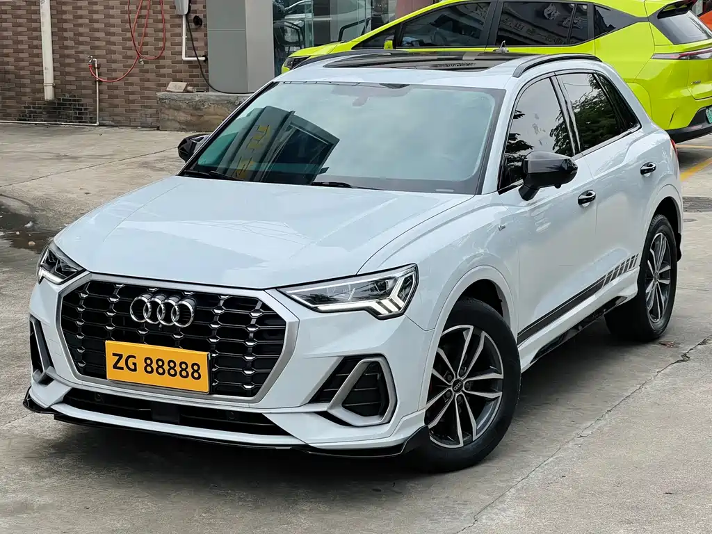 Audi Q3 2022