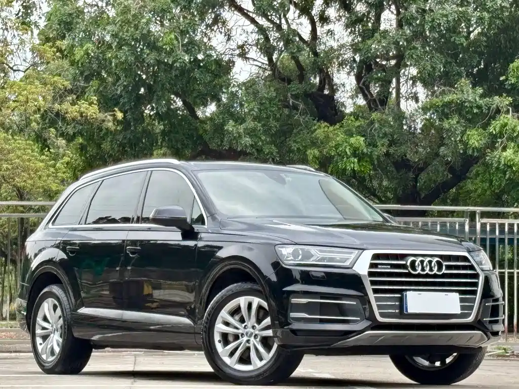 Audi Q7 2017 — фото 3