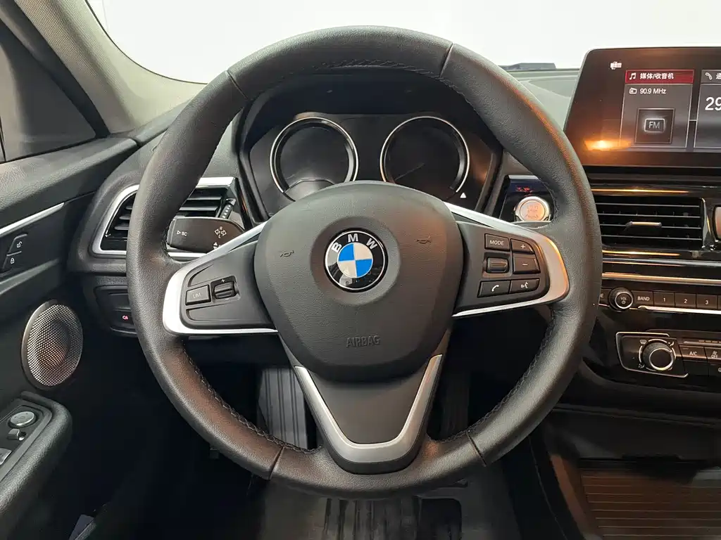 BMW 1 Series 2022