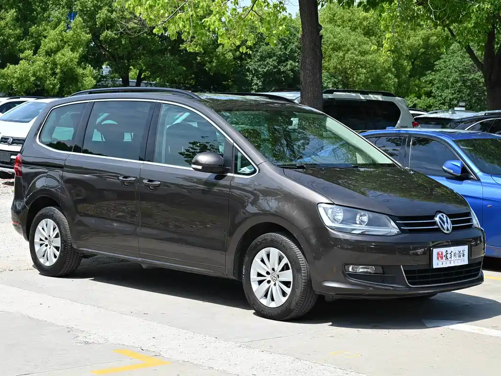 Volkswagen Sharan 2017 — фото 8