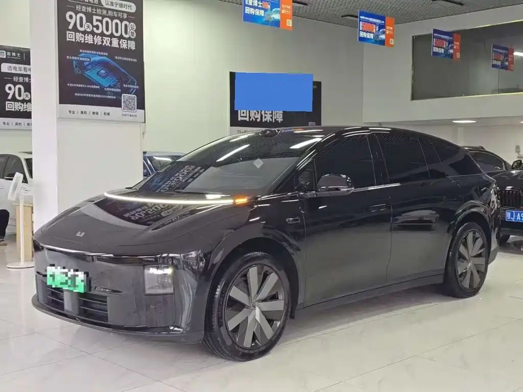 Li Auto i6 2025