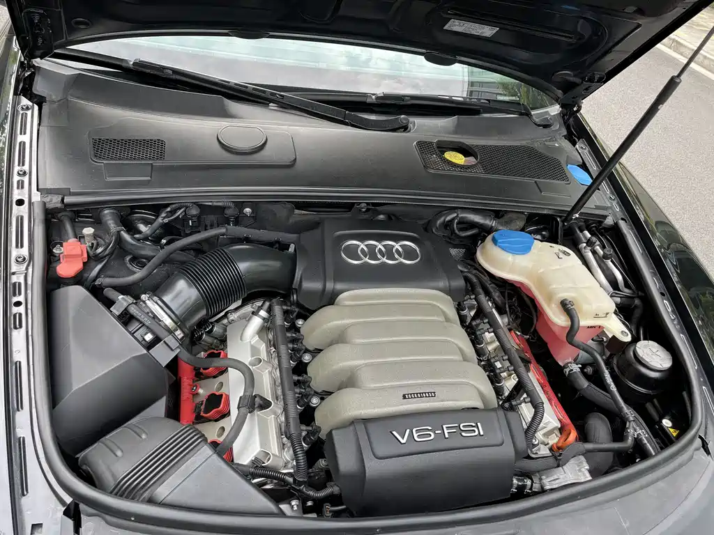 Audi A6L 2010 — фото 18