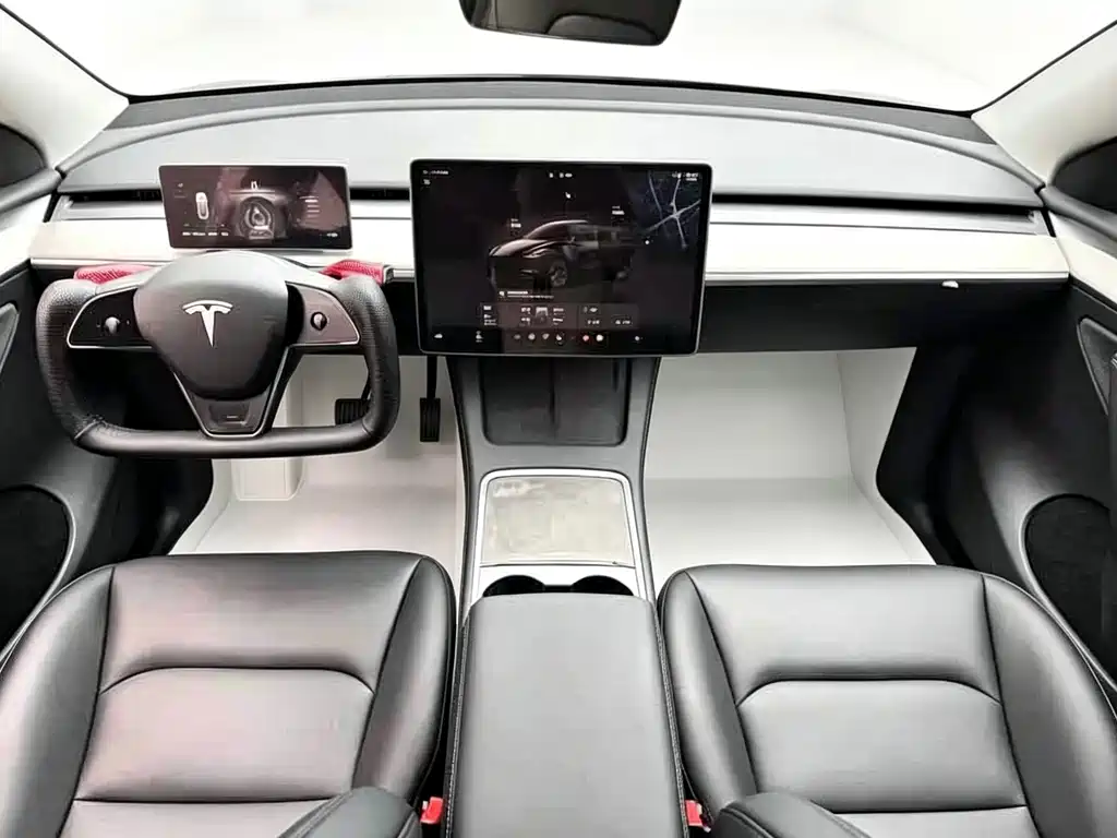 Tesla Model Y 2023 — фото 5