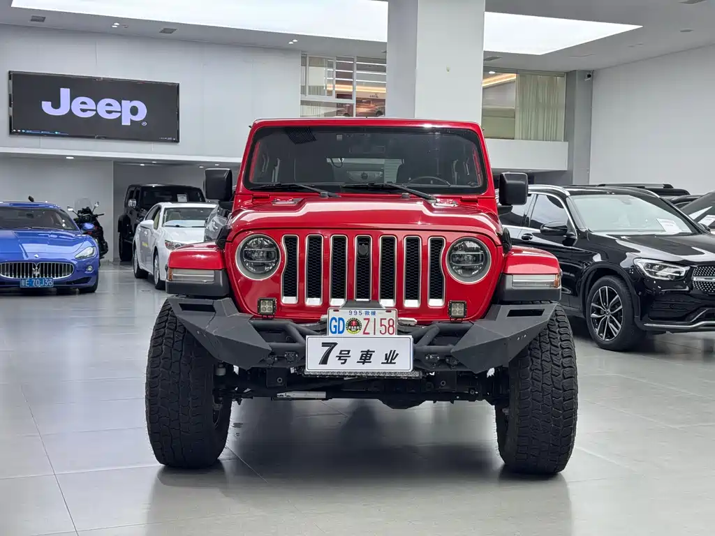 Jeep Wrangler 2019 — фото 2