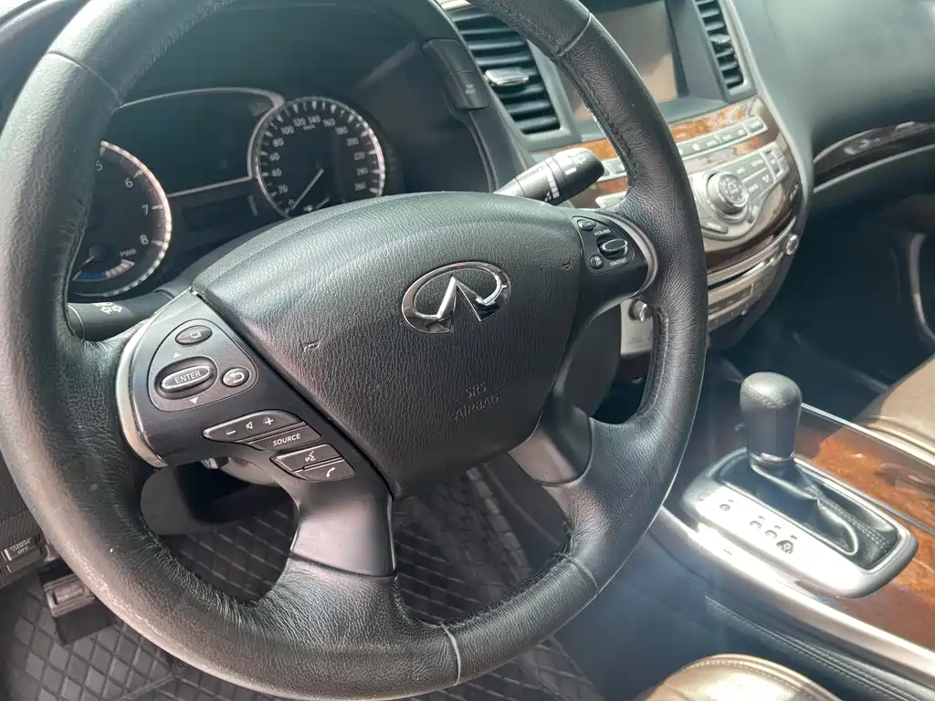Infiniti QX60 2016 — фото 11