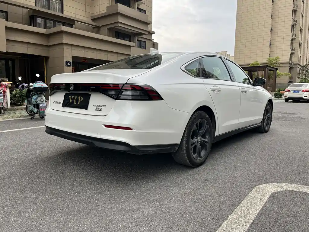 Honda Accord 2025 — фото 12