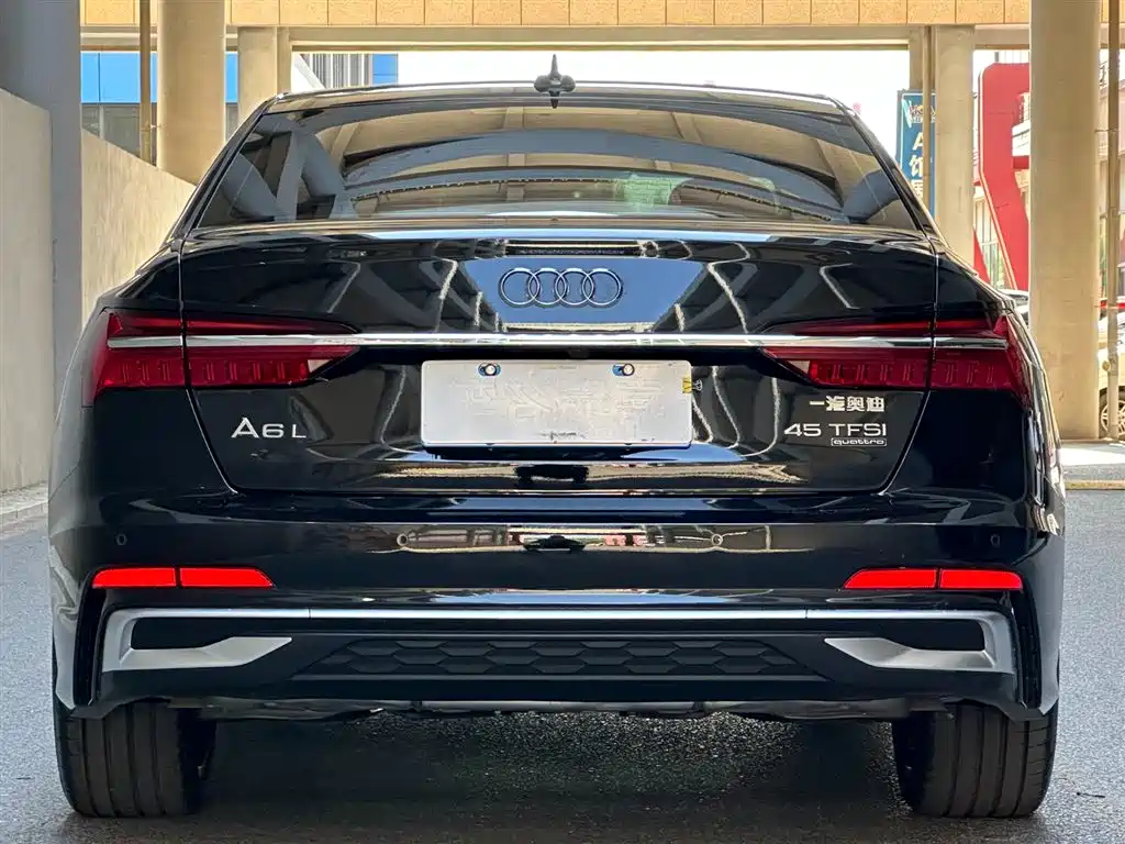 Audi A6L 2025 — фото 4