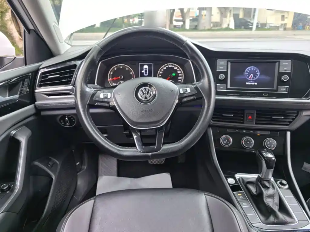Volkswagen Sagitar 2019 — фото 11