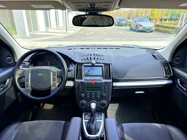 Land Rover Freelander 2 2010