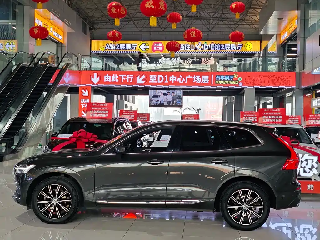 Volvo XC60 2020 — фото 15
