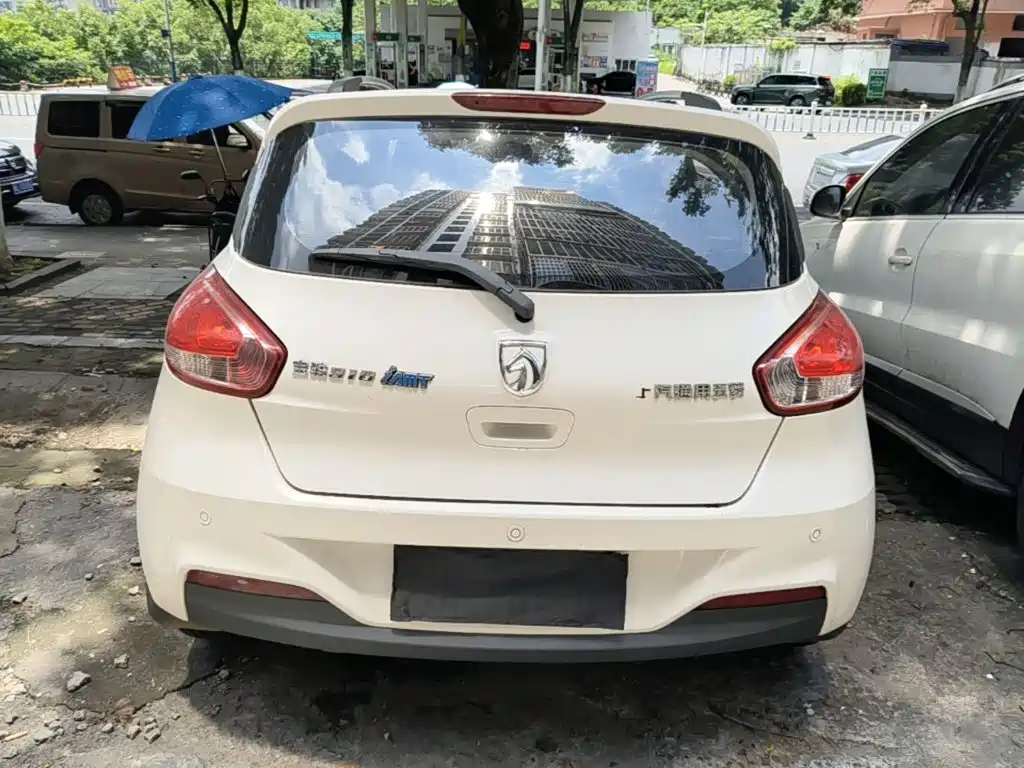 Baojun 310 2017