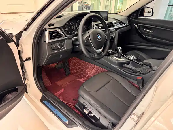 BMW 3 Series 2017