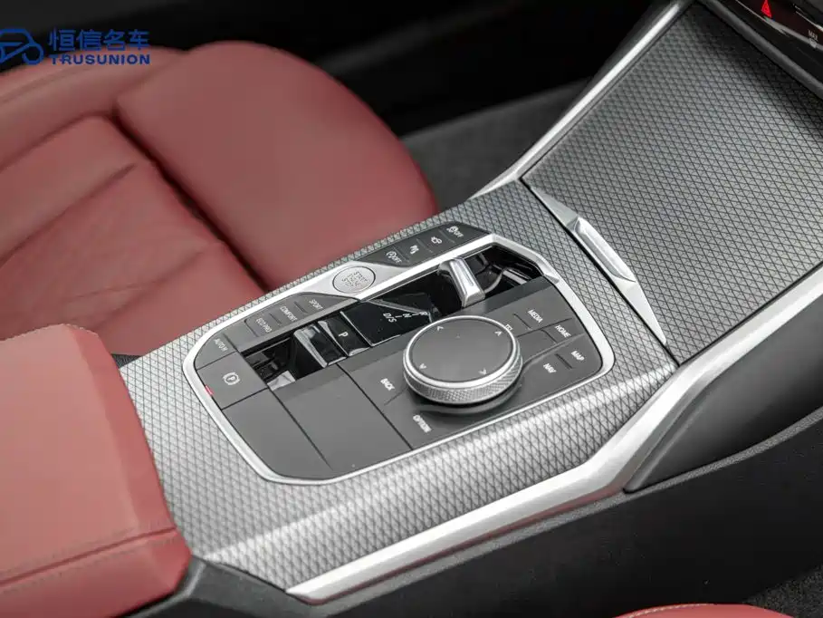 BMW 3 Series 2023 — фото 18